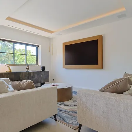 Deva - 5 Bedrooms - Heated Pool