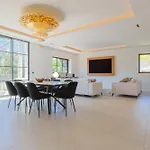 Deva - 5 Bedrooms - Heated Pool *