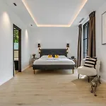 Deva - 5 Bedrooms - Heated Pool Cannes
