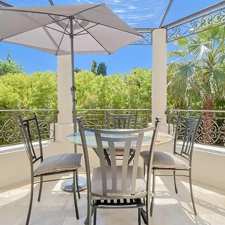 Villa Deva - 5 Bedrooms - Heated Pool *