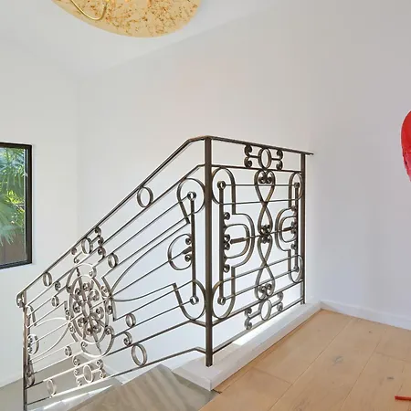 Deva - 5 Bedrooms - Heated Pool * Cannes