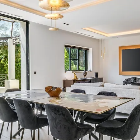 Deva - 5 Bedrooms - Heated Pool * Cannes