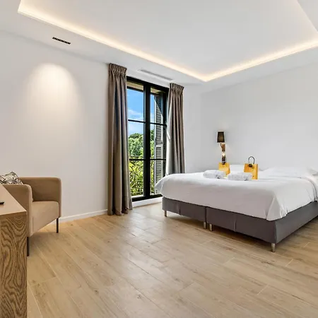 Deva - 5 Bedrooms - Heated Pool