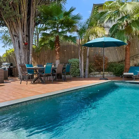 Villa Deva - 5 Bedrooms - Heated Pool