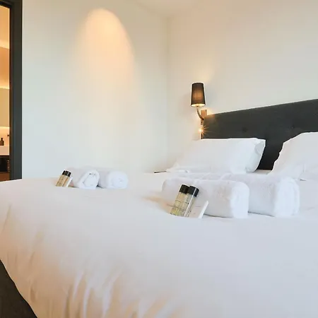 Deva - 5 Bedrooms - Heated Pool Cannes