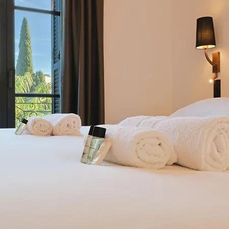 Villa Deva - 5 Bedrooms - Heated Pool Cannes