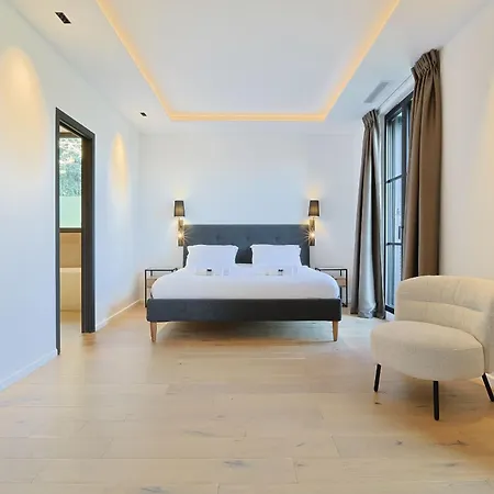 Deva - 5 Bedrooms - Heated Pool * Cannes